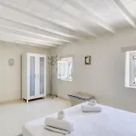 Nyaraló Great House W/ Bbq In Paros *